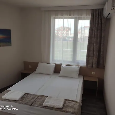 Guest house Къща За Гости Карамел